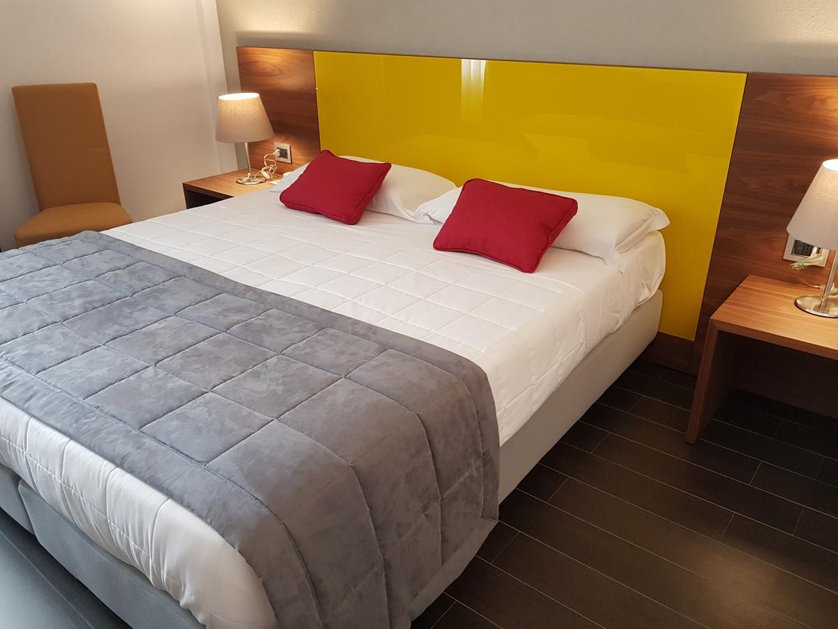 Hotel Sandalia Нуоро Экстерьер фото