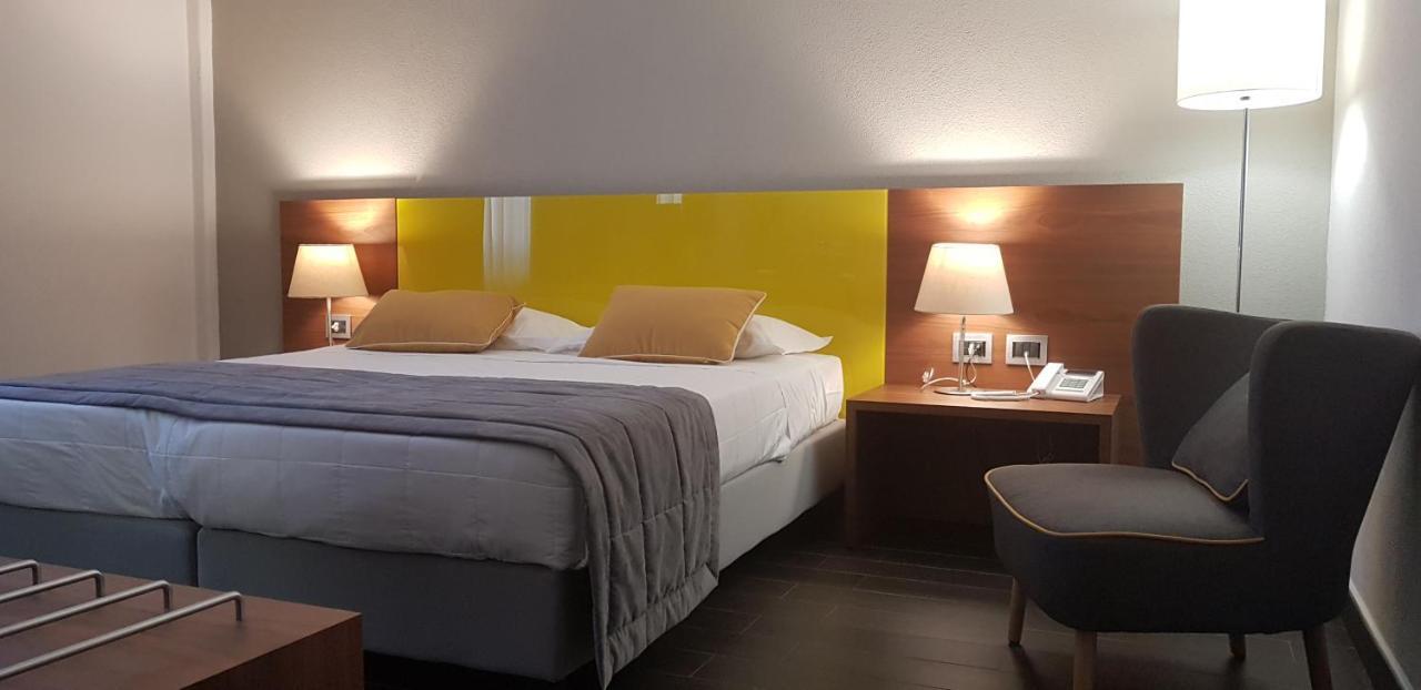 Hotel Sandalia Нуоро Экстерьер фото